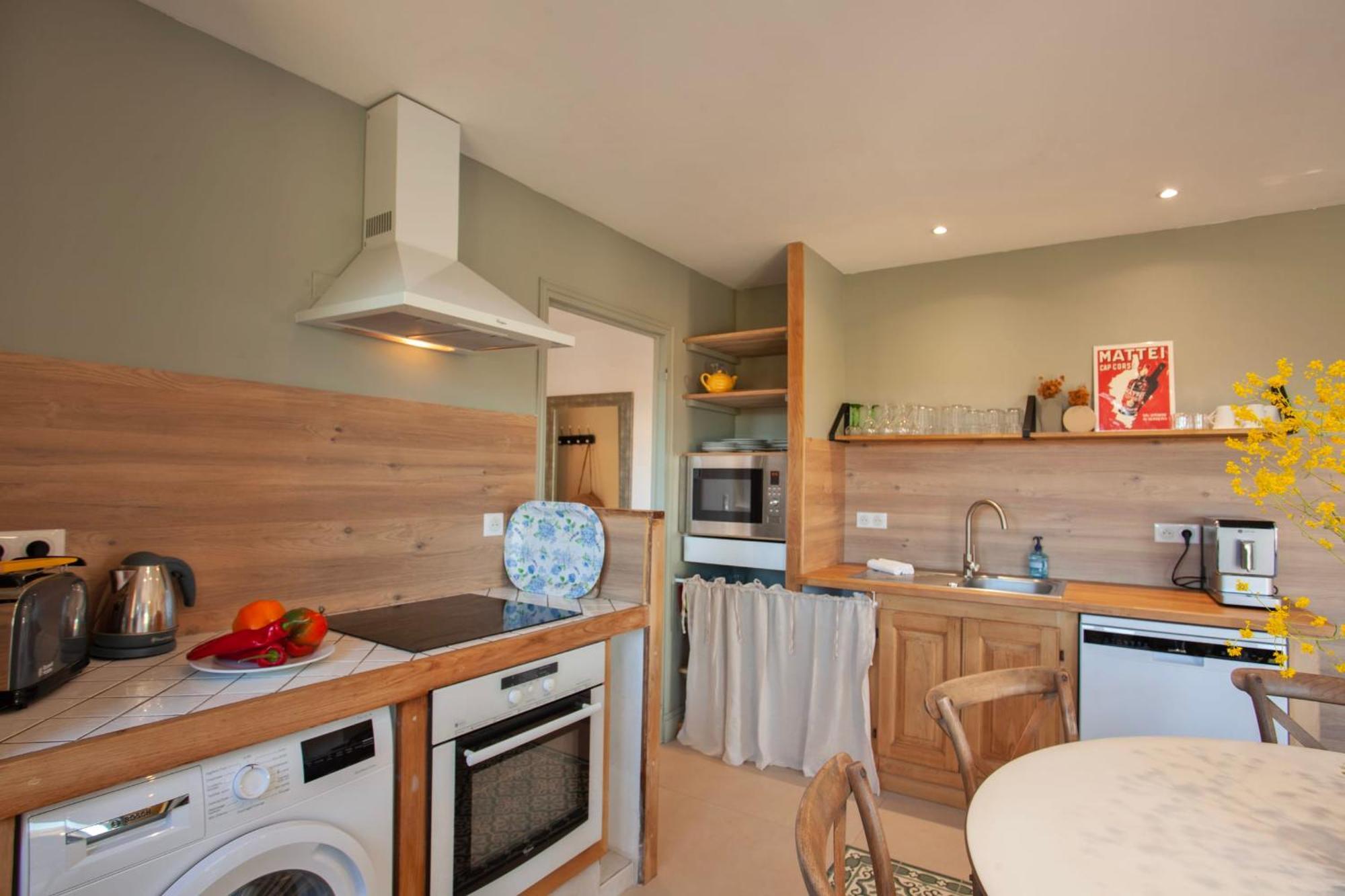 Location De Vacances Olivier Jardin Privatif Et Piscine Chauffee Partagee Calvi  Exterior photo